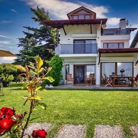 Zero Stress Villa-